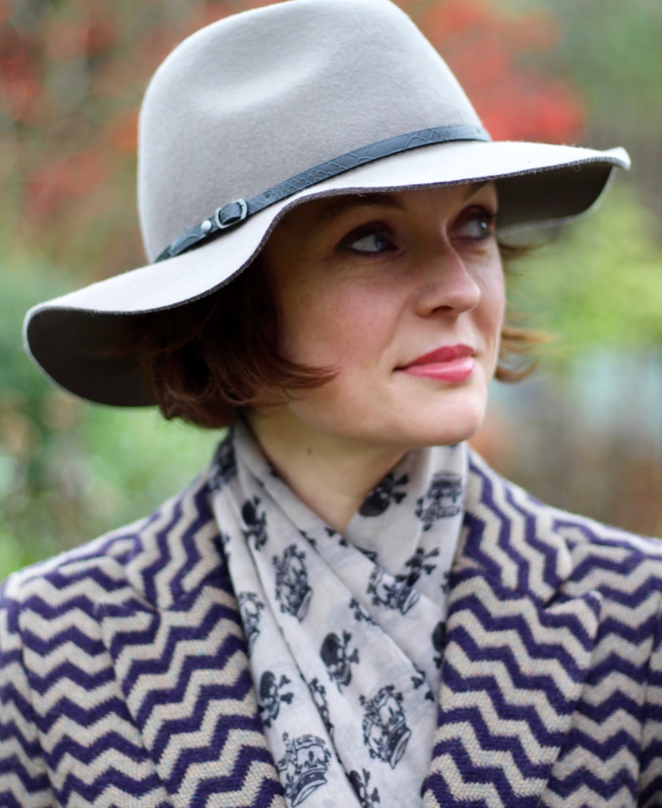 It's a Floppy Hat! | Wide Fedora & a Zig Zag Coat. | FAKE FABULOUS