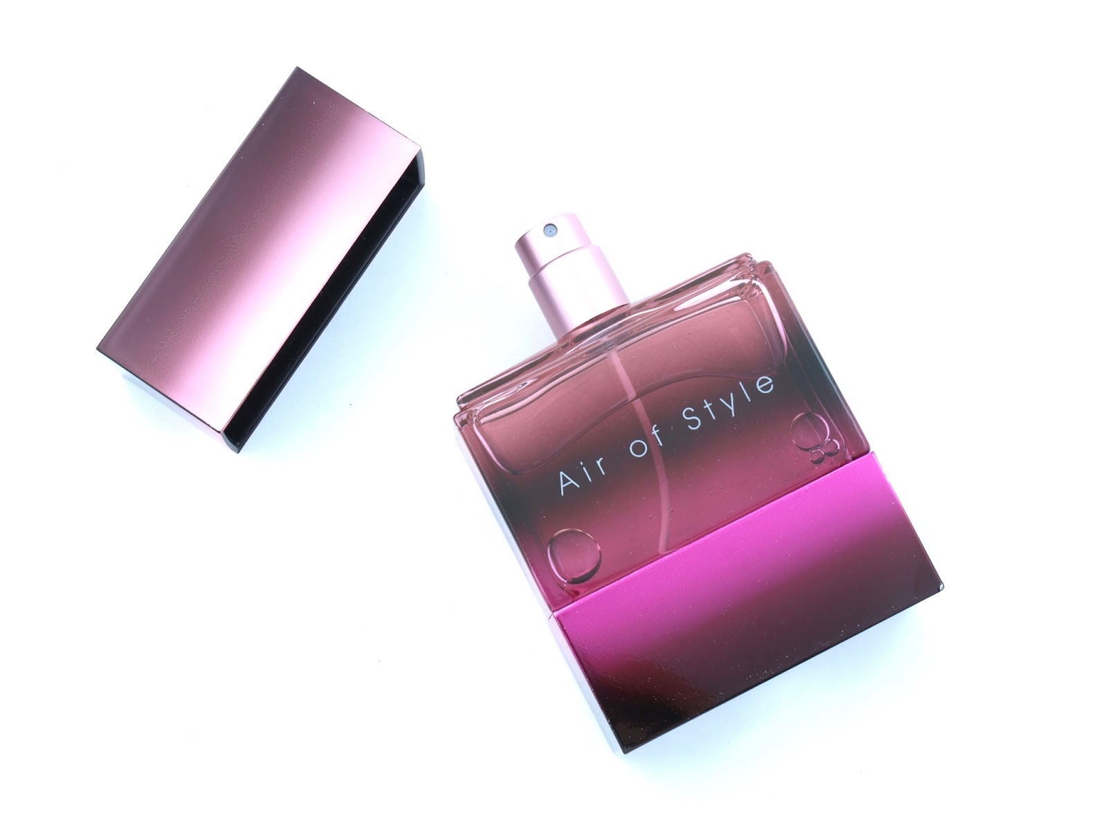 MAC Air of Style Fragrance Blend Review The Happy Sloths Beauty