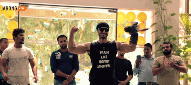 Jabong collaborates with actor Vidyut Jammwal to engage its employees in a power-packed fitness session Jabong collaborates with actor Vidyut Jammwal to engage its employees in a power-packed fitness session