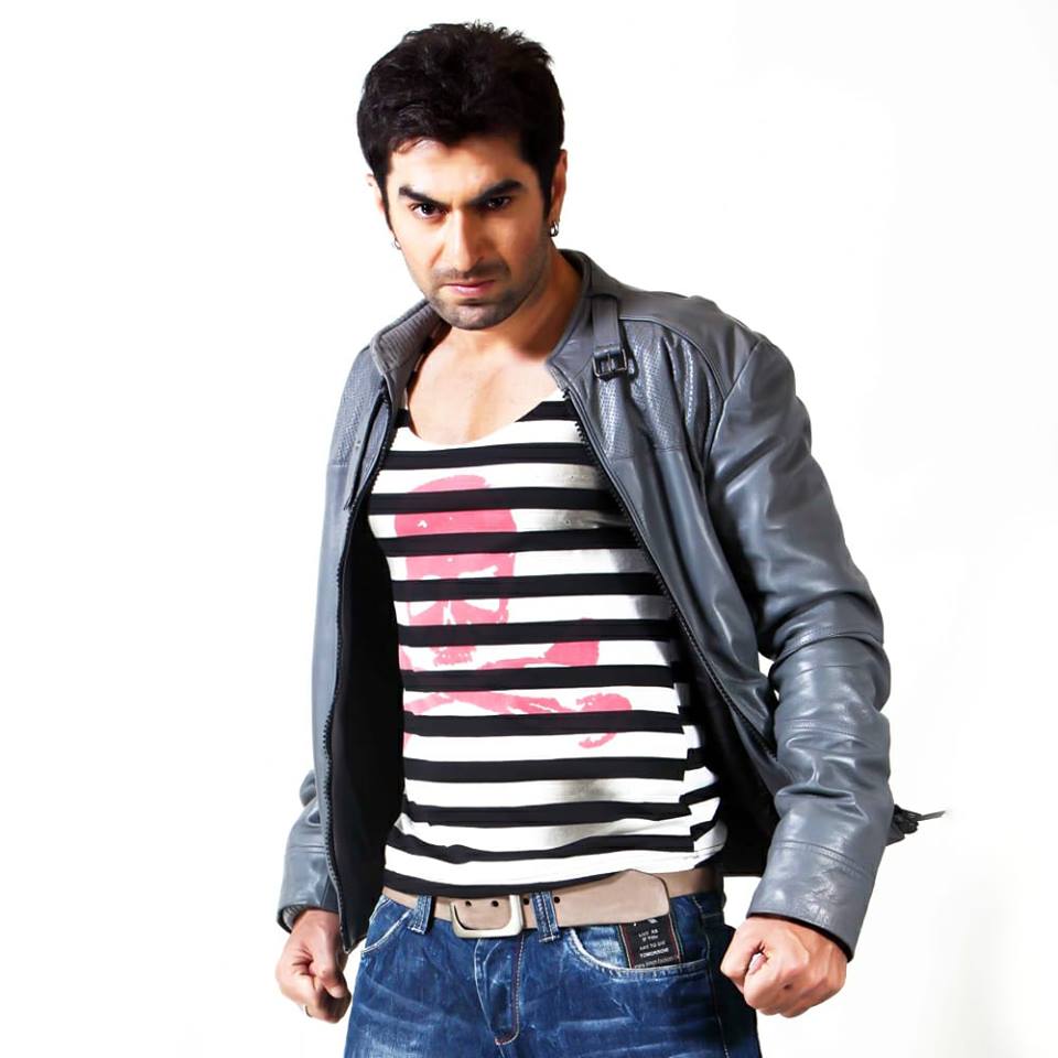 Jeet Biography Age Height Weight Wife Affairs Amp Pictures
