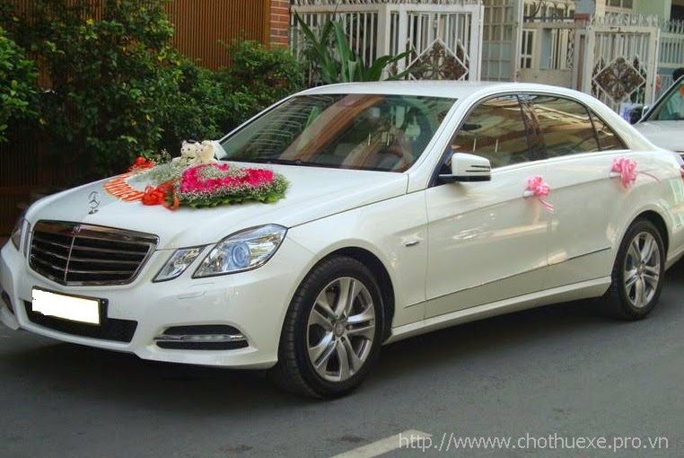 Cho thuê xe cưới Mercedes C250