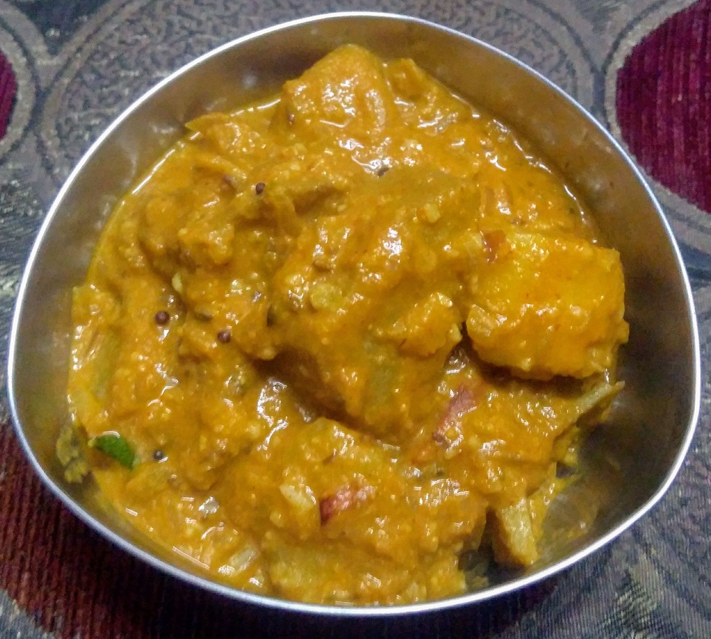 Aratikkaya Koora Vazhakkai Gravy