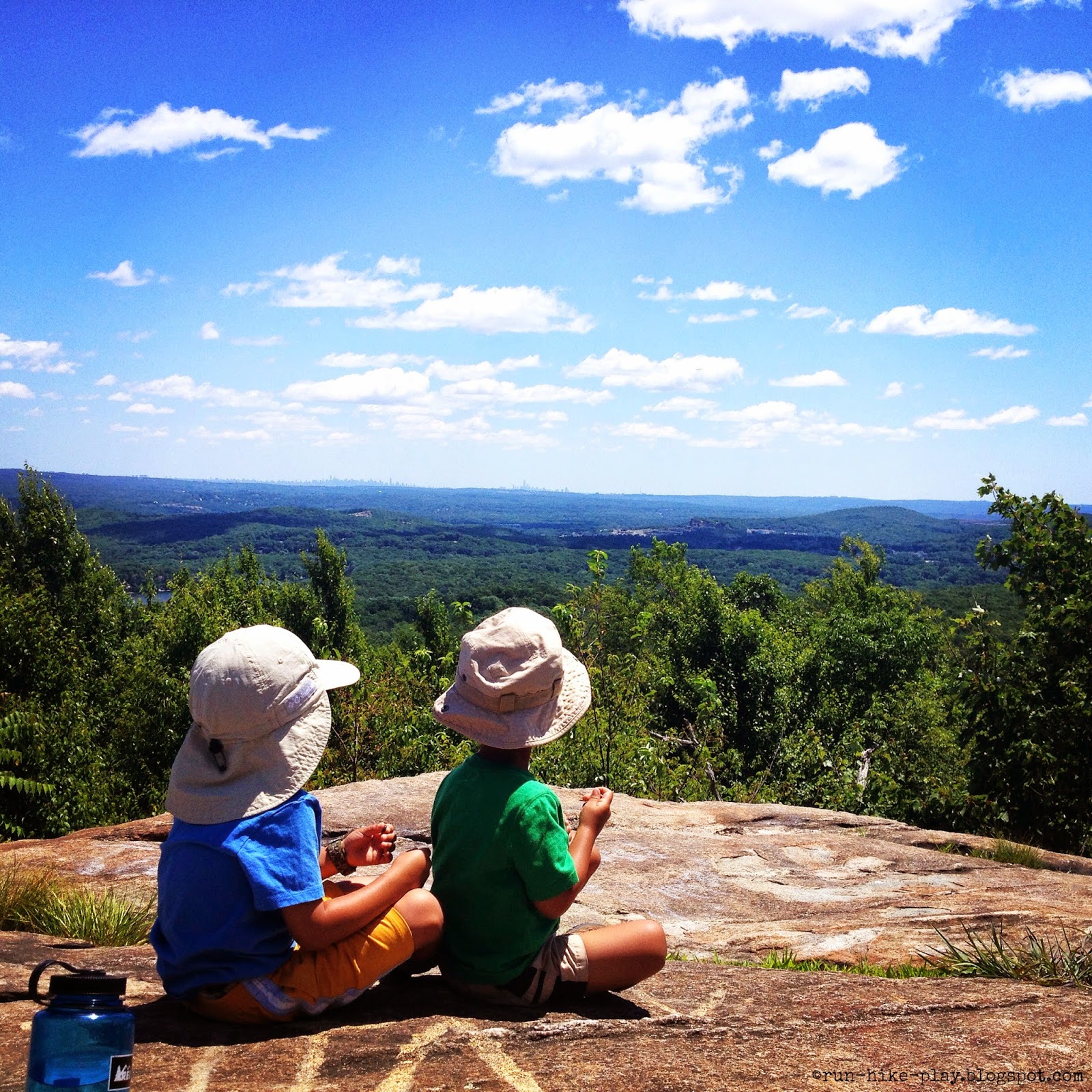RunHikePlay My 5 Favorite FamilyFriendly Hikes in New Jersey