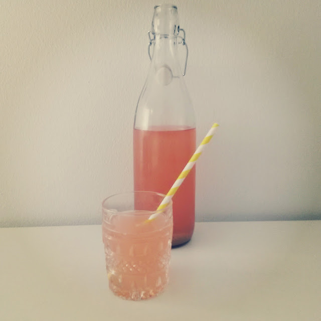 Rabarbersaft Rabarbersaft