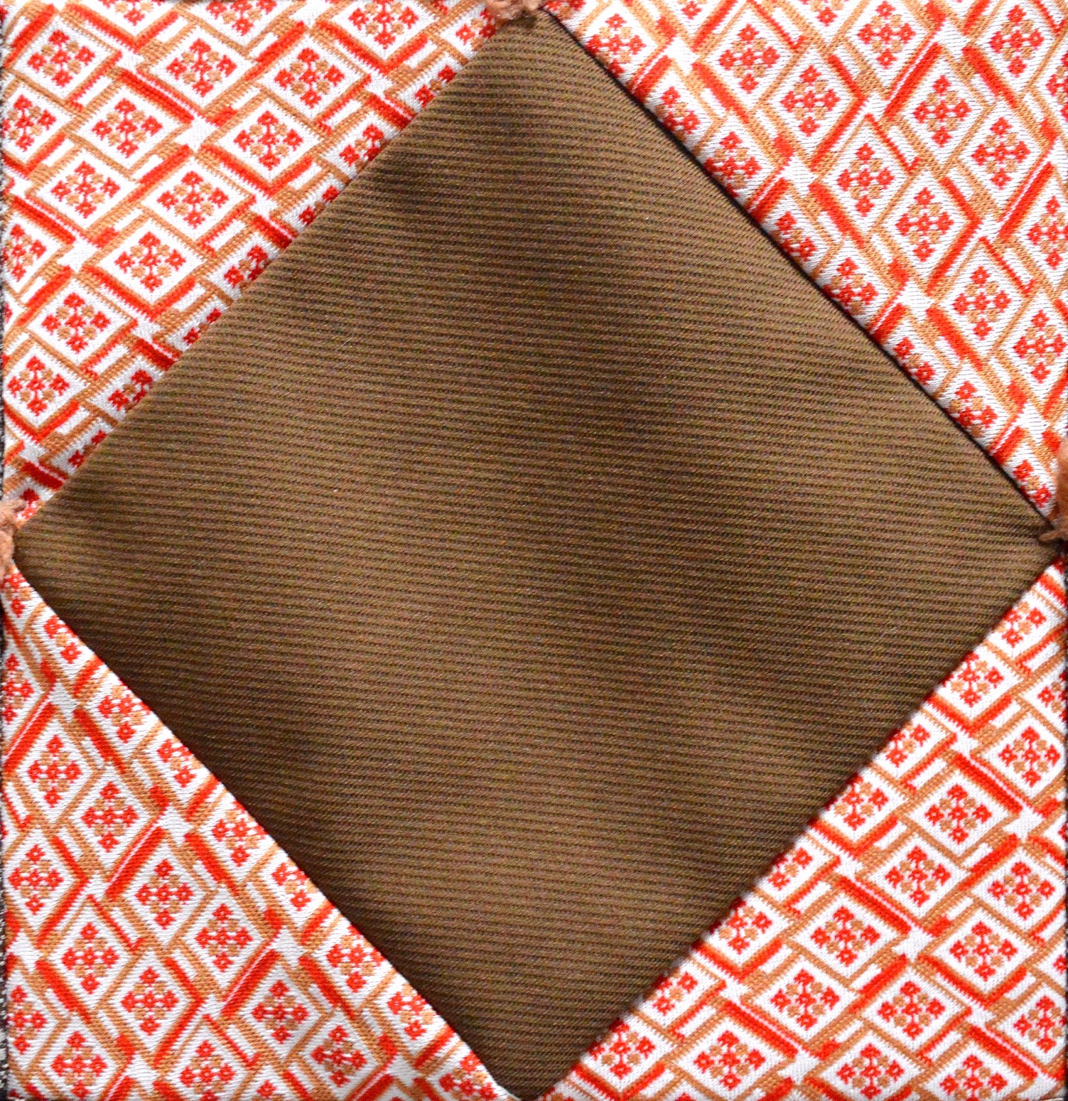 Wonkyworld earthy polyester quilt