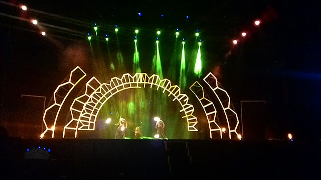 Fire Juggling di Trans Studio Bandung