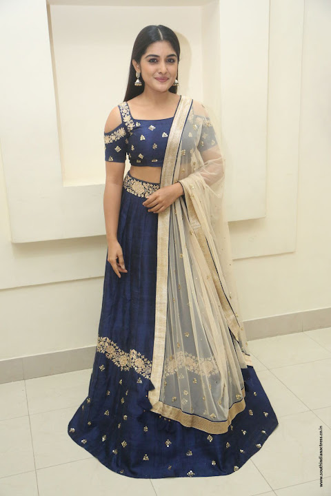 Niveda Thomas