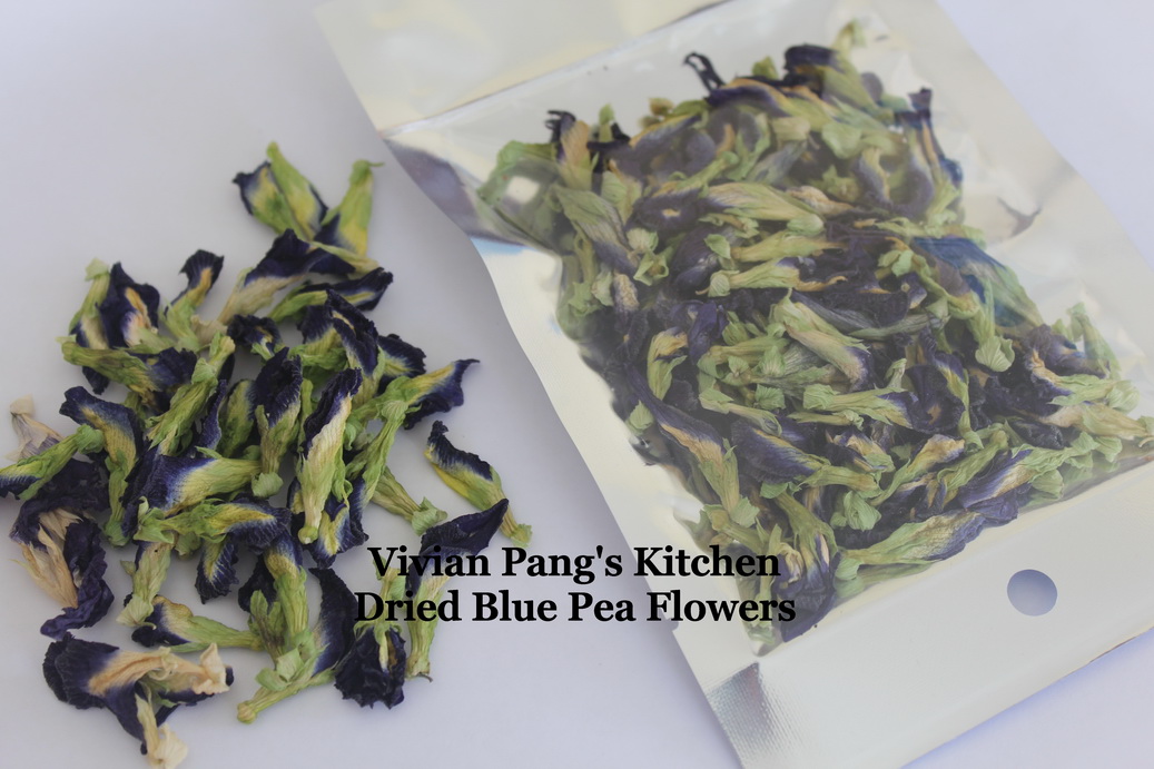 Vivian Pang Kitchen Blue Pea Flower Chiffon Cake/ 兰花戚风 and Blue Pea Tea