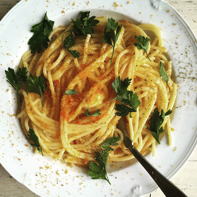 MsMarmiteLover: Recipe: Spaghetti with bottarga