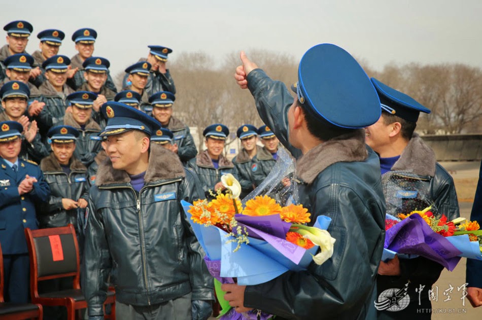 PLAAF%2BNanchang%2BQ-5%2Bpilot%2Bretirement%2Bceremony%2B7.jpg