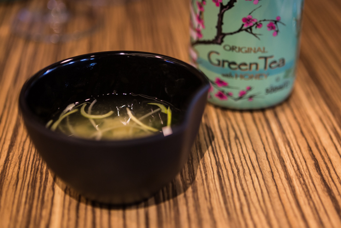 misokeitto original green tea juoma pullossa ruokakuvaus