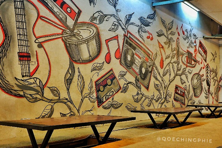 Taman Kuliner Duren Sawit Yes Or No