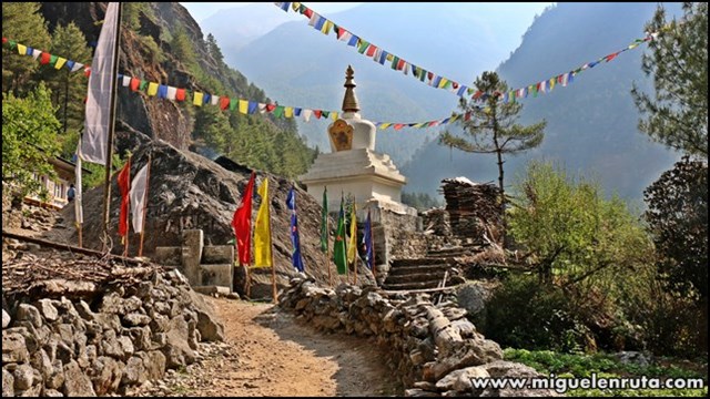 Phakding-Namche-Bazzar-Trek-CB-Everest_5