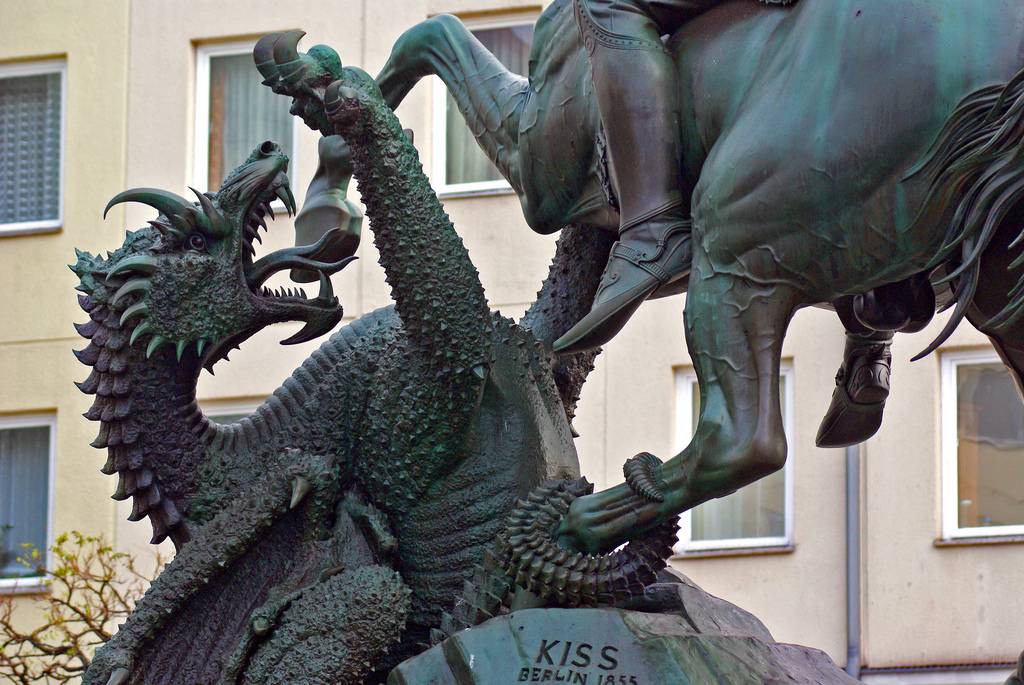 Here Be Dragons Amazing Statues and Sculptures of Dragons Around the World Kuriositas