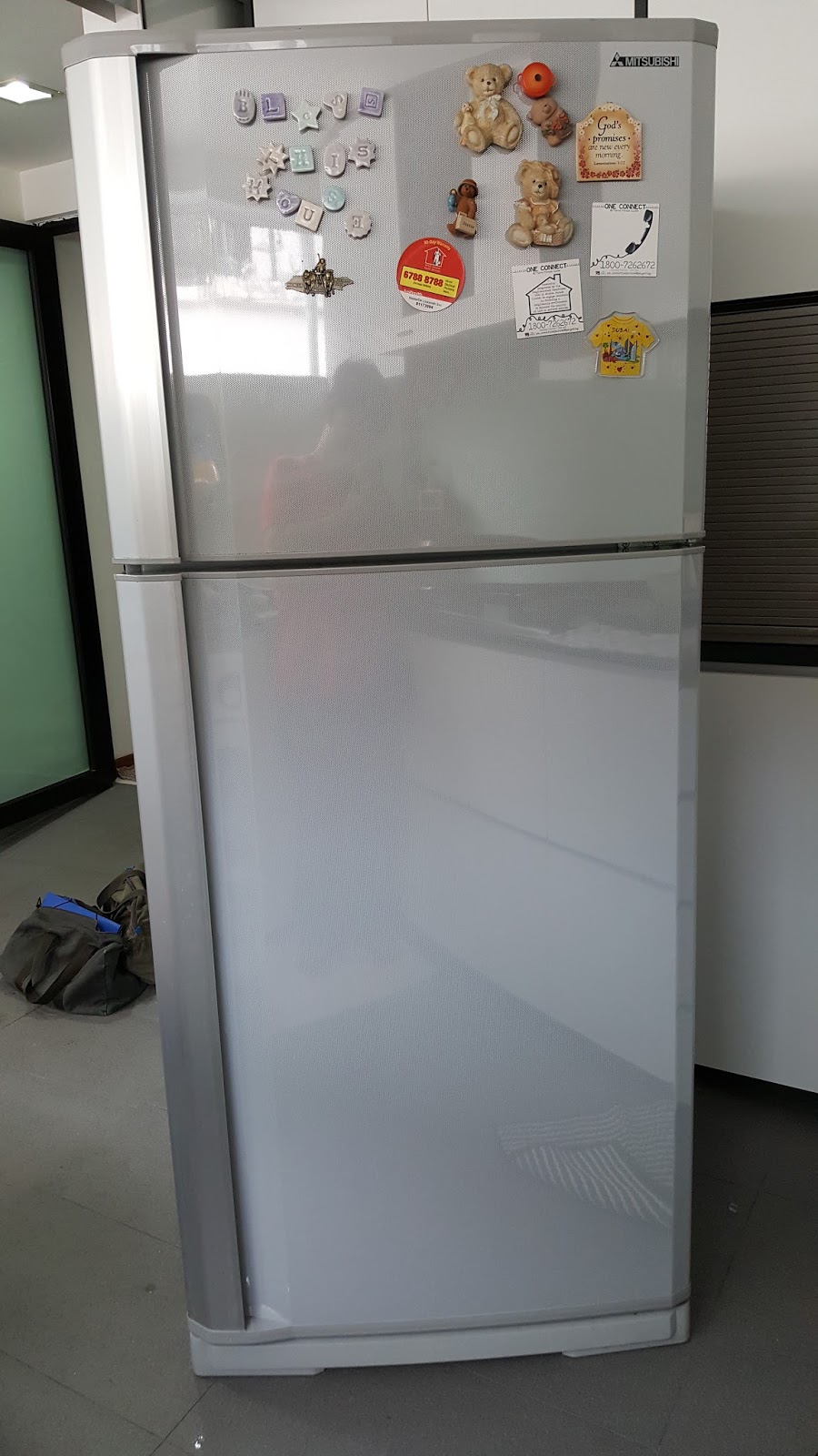 Fridge repair Refrigerator repair Singapore Mitsubishi Fridge Repair