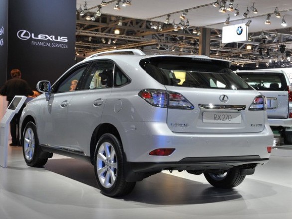 cars and cars: Lexus suv 2012