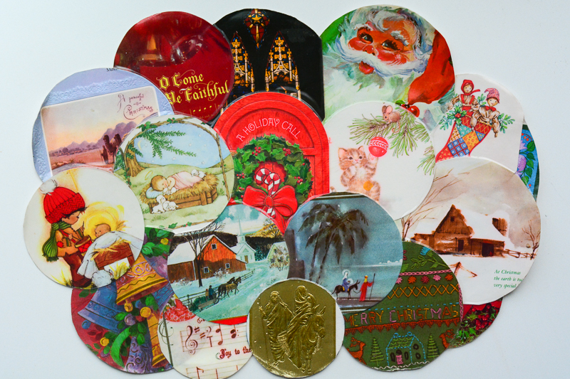 Aesthetic Nest Crafting Holiday Card Placemats DIY