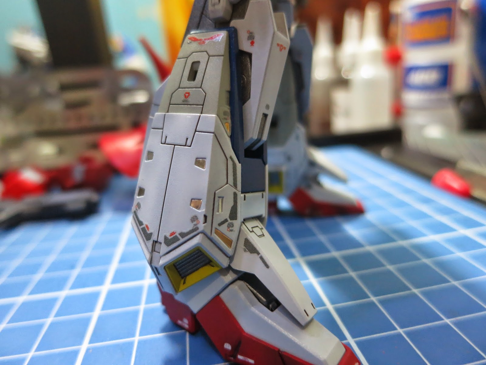 S S G U N P L A panel wash with tamiya's panel line accent color