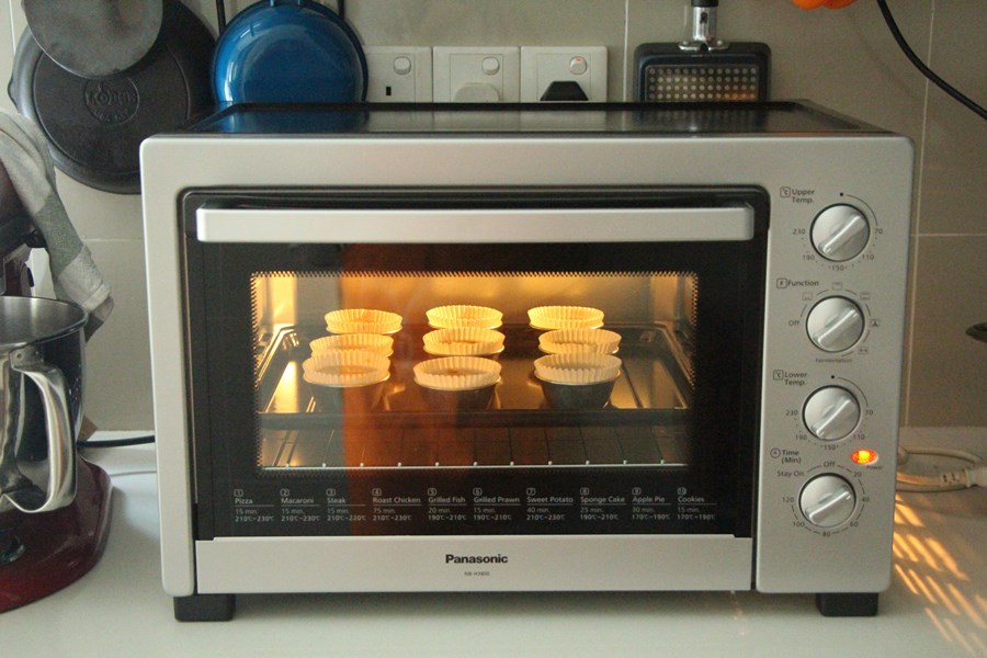 Nasi Lemak Lover Longan and Walnut Muffin, bake with Panasonic