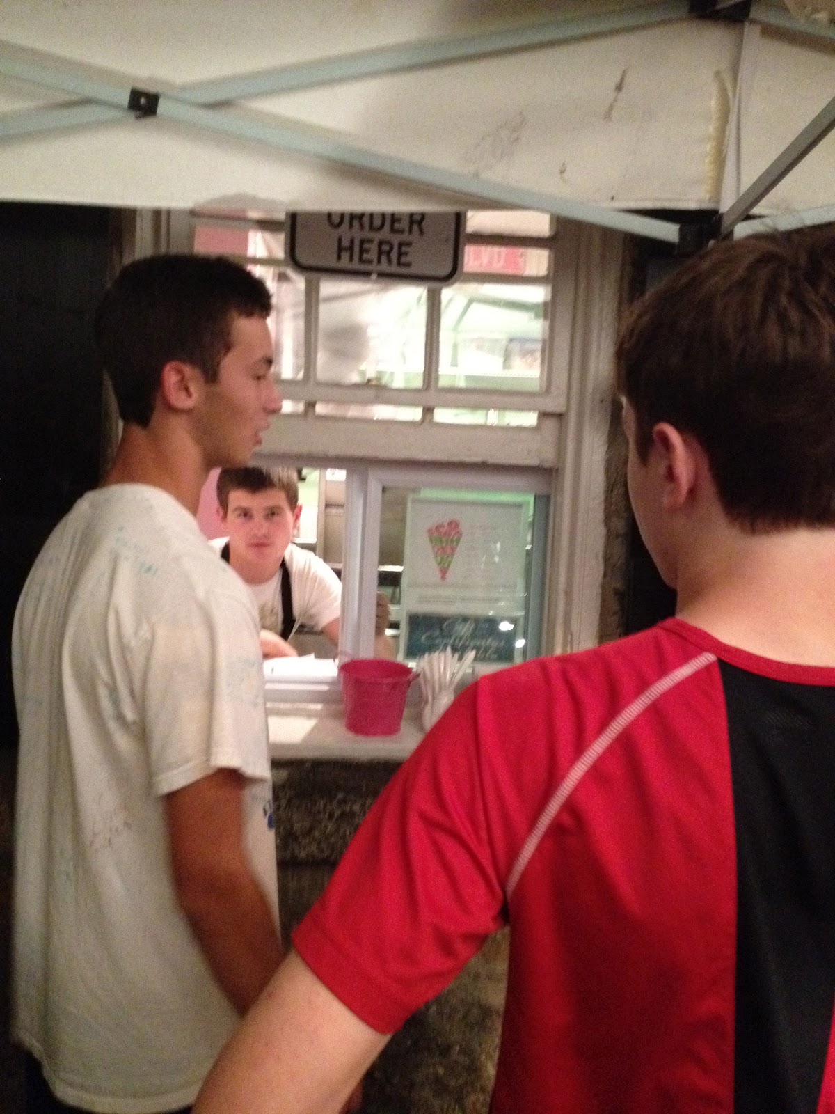 2 Dudes Who Love Food ScoopAhhDeeDoo ice cream historic Ellicott City