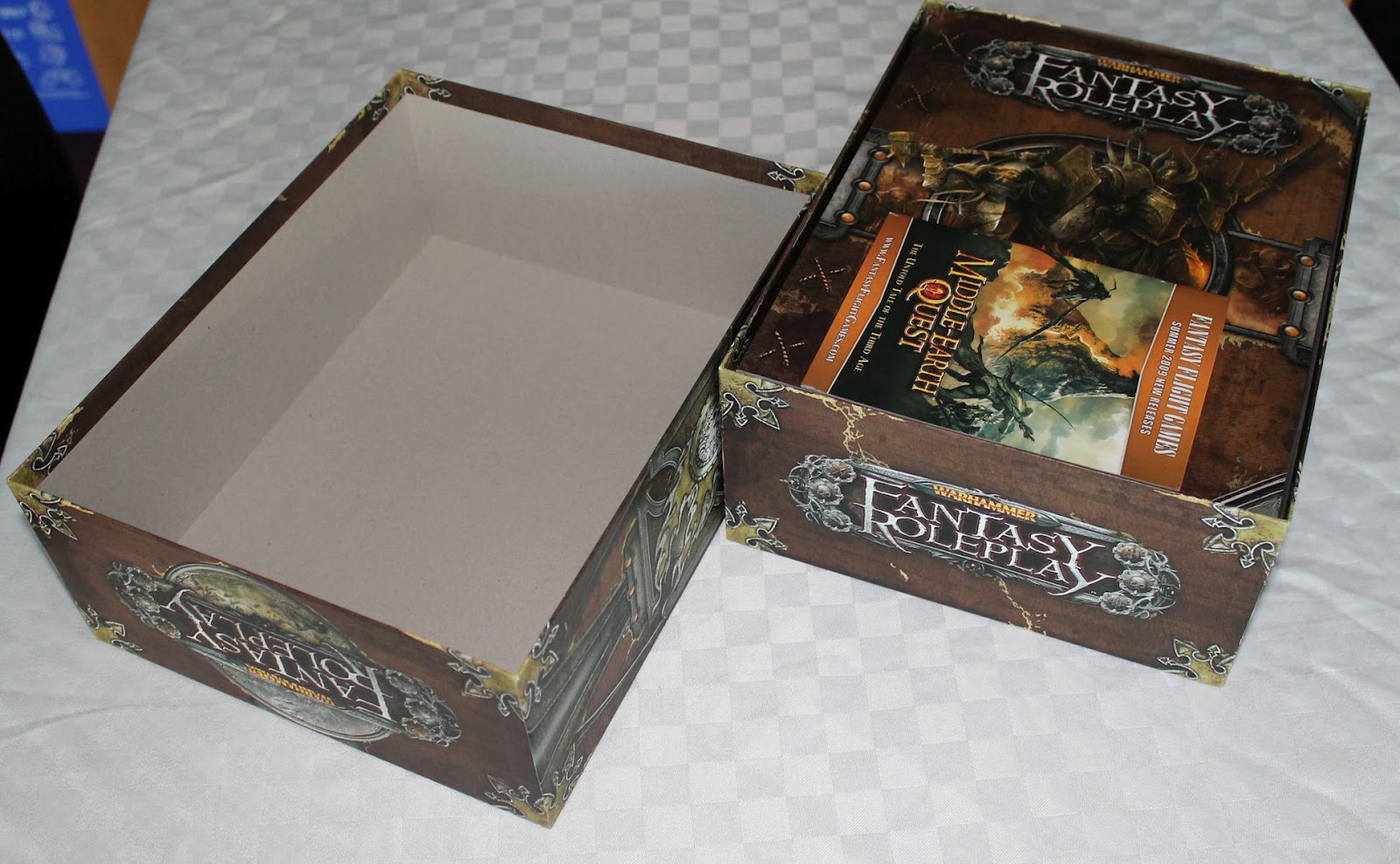 Afbeeldingsresultaat voor warhammer fantasy rpg 3rd edition box