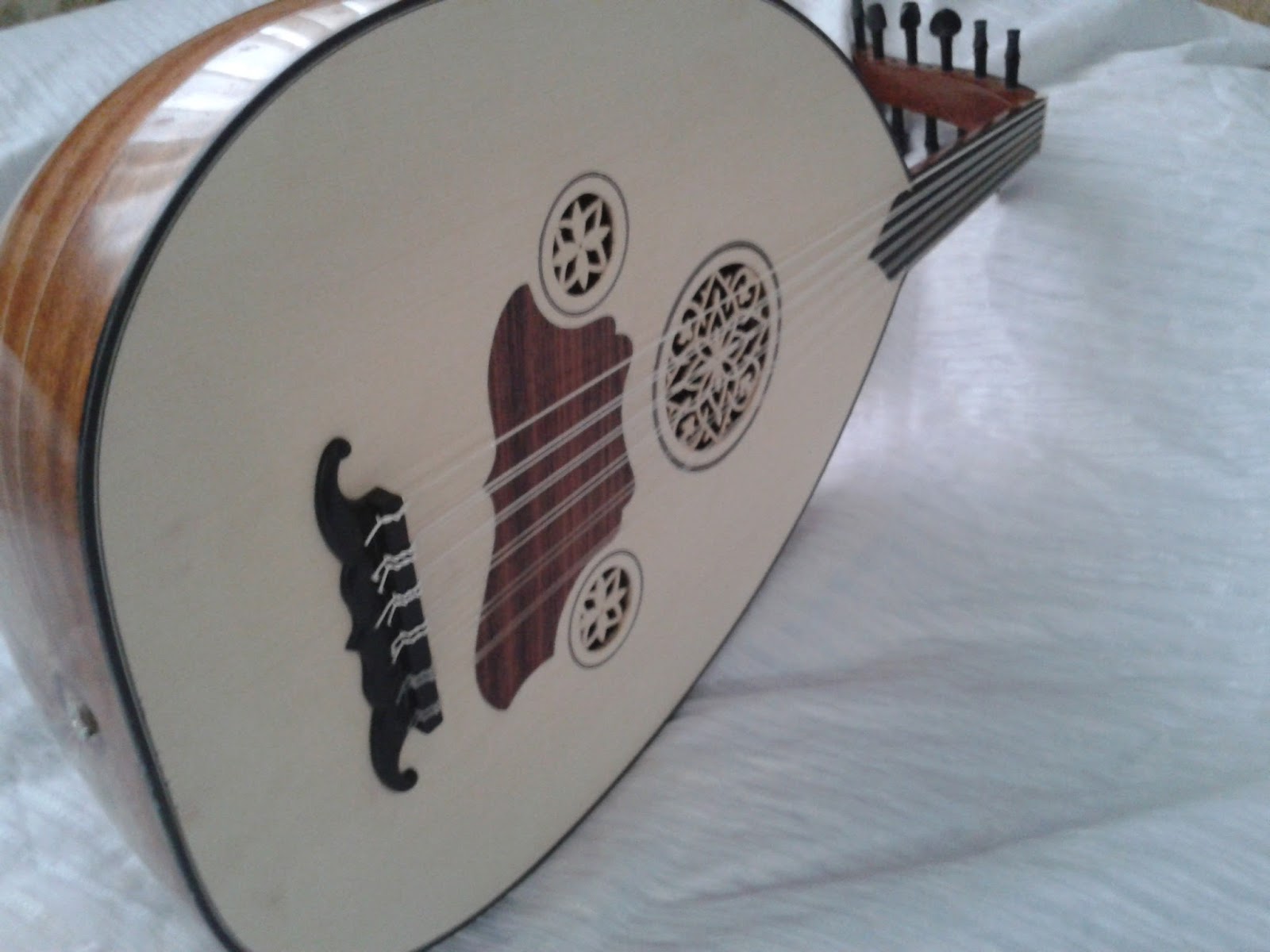 ud imalatı tıotan ve perakende satış , ud iamaltı, kaliteli ud,ucuz ud