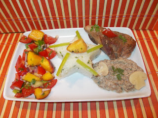 Salsa de ardei cu piersici si rosii