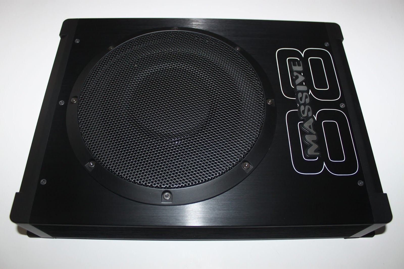 massive audio 8 inch