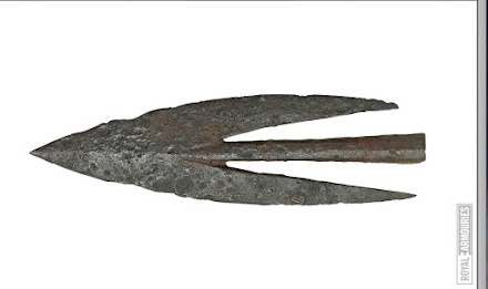 MEDIEVAL ARROWHEADS DATABASE