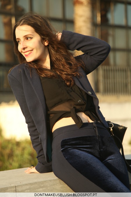 smile girl look