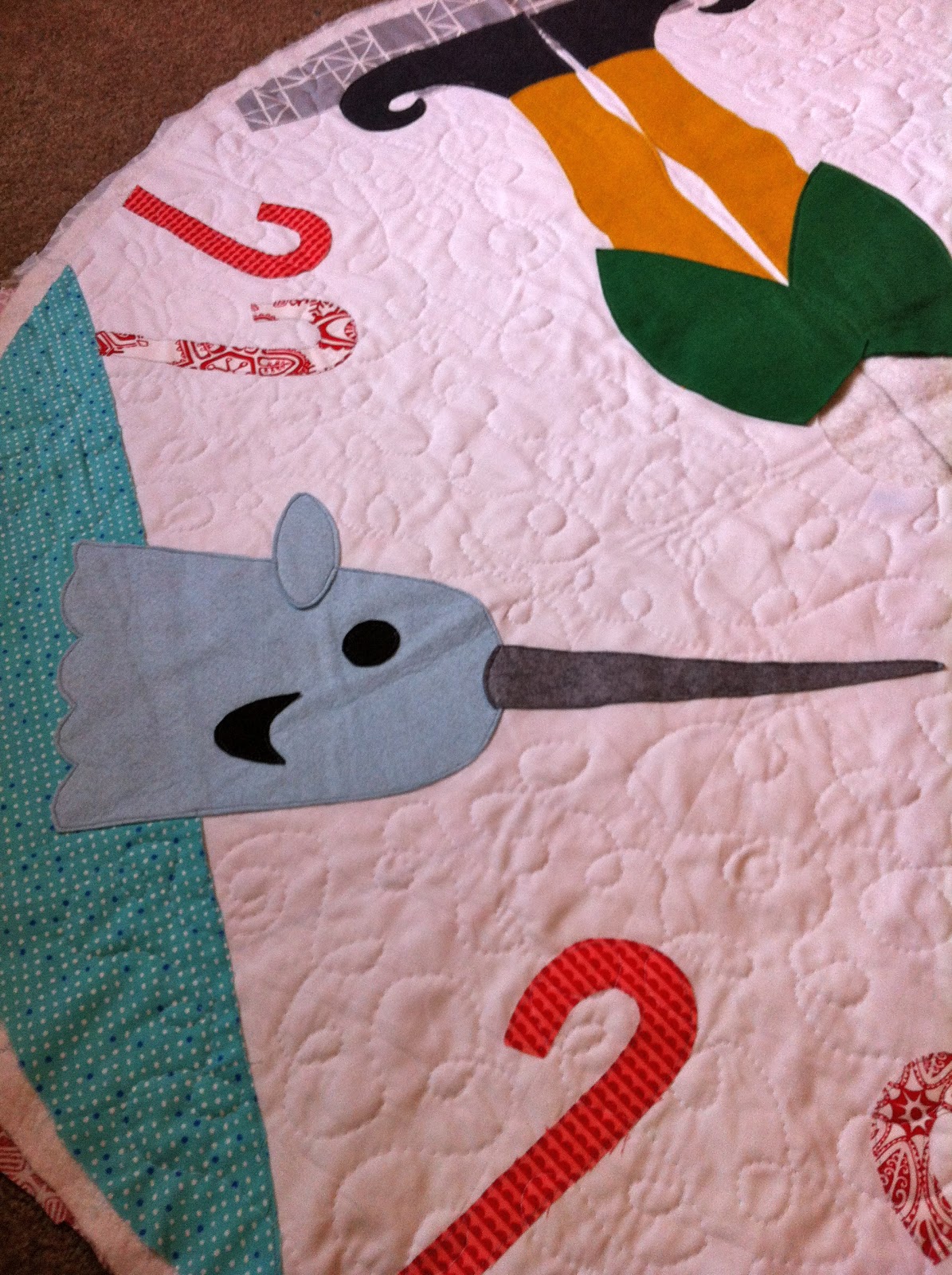 a little gray Buddy the Elf Tree Skirt Tutorial