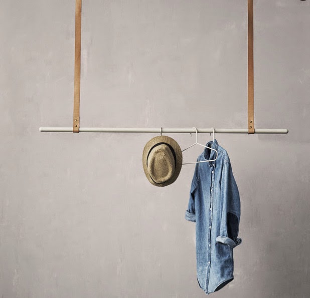 Skandivis clothes hanger
