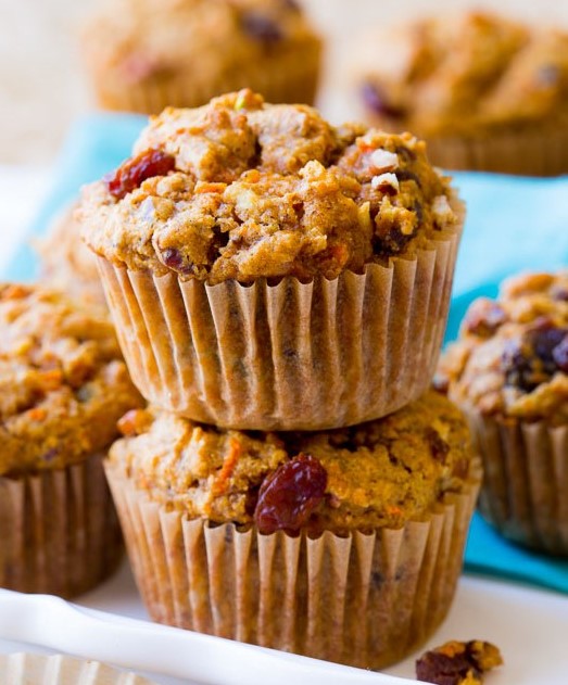 ALIMENTACIÓN SALUDABLE MUFFINS CON MANZANA Y AVENA