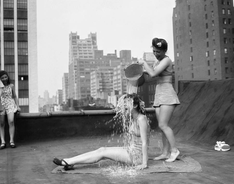 The original Ice Bucket Challenge, NYC, 1943 vintage everyday
