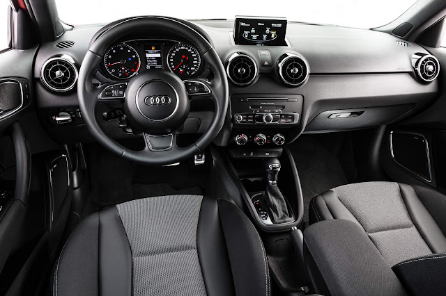 Novo Audi A1 2016 - interior - painel