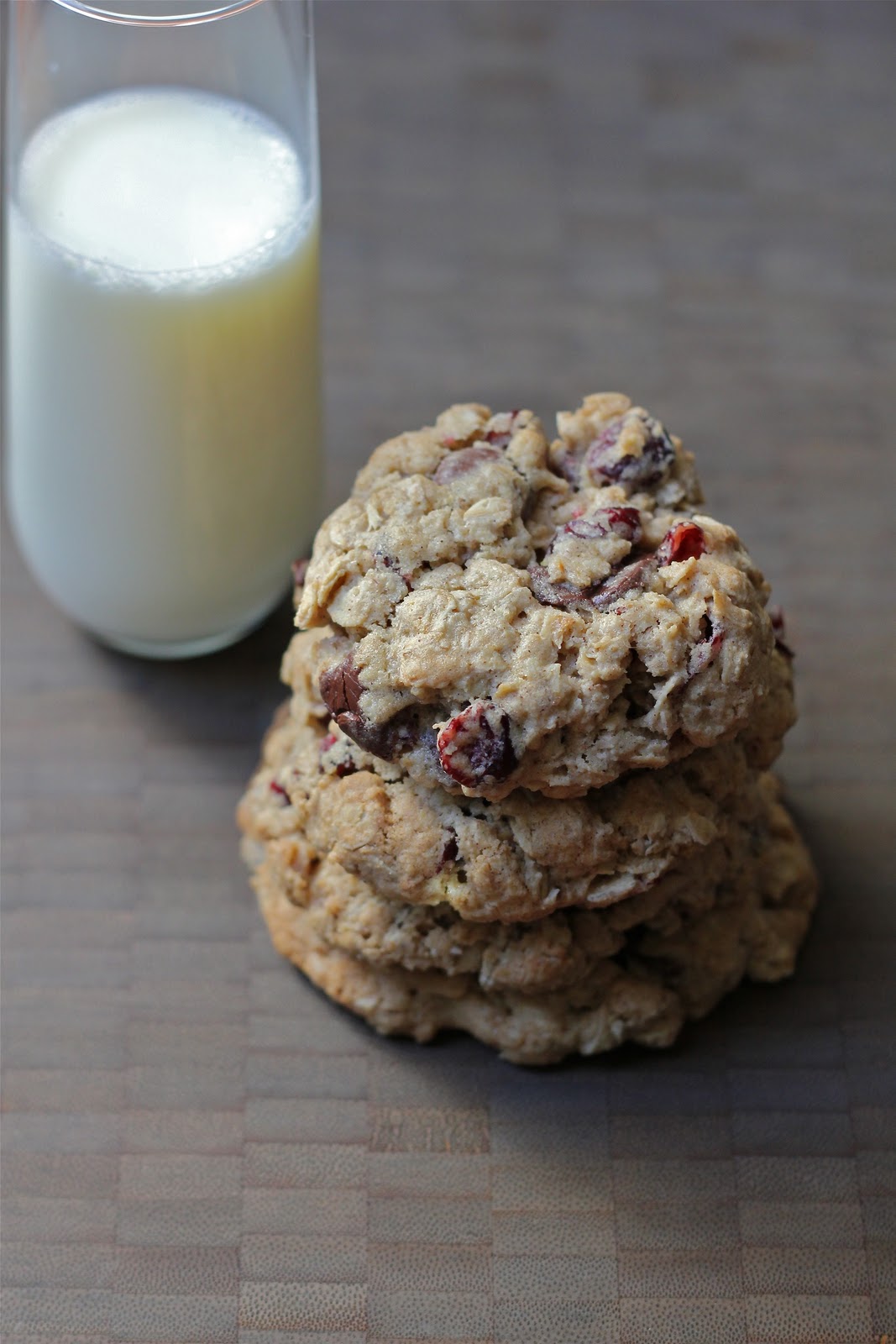 Savor Home Oatmeal, Cranberry & Chocolate Chip Cookies
