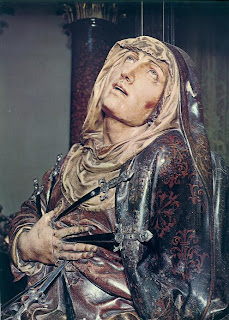 Resultado de imagen de la virgen de los cuchillos