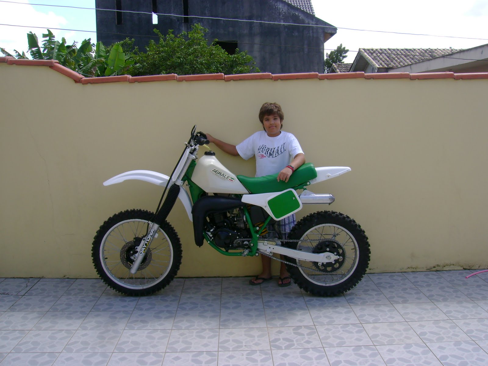 FBM Motos: Agrale WXT 200 cc