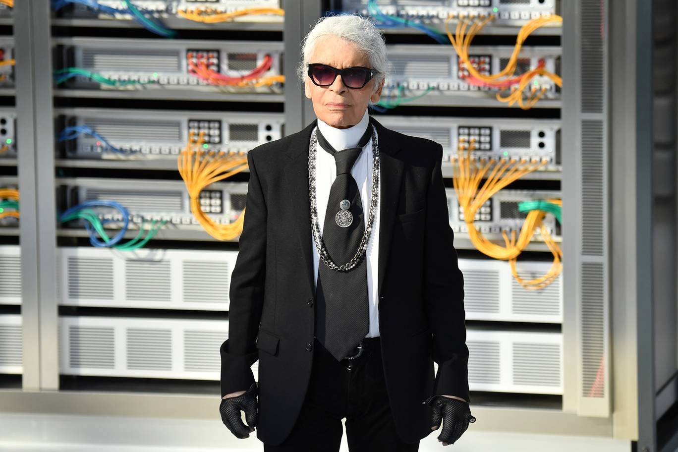 Karl Lagerfeld, Chanel Fashion Designer, Died At 85 JUDY BestViews's Blog