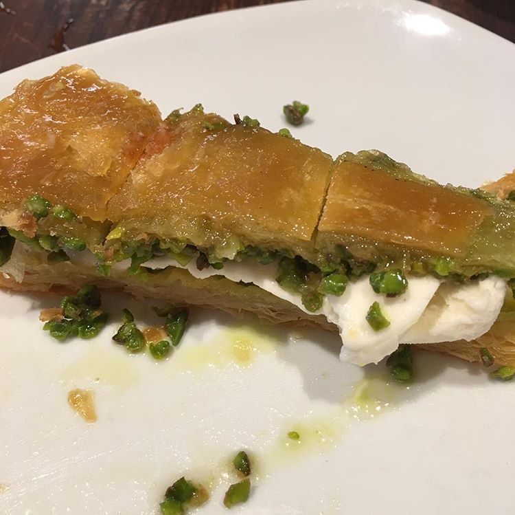 Nusr Et Steakhouse Palmarina Bodrum Menu Listesi Mekan Arama Motoru Ne Kadara Yenir