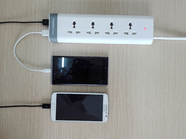 Trên tay ổ cắm MasterPlug E4030U 4 lỗ tích hợp Smart USB tự điều chỉnh dòng điện