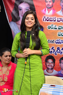 yamini bhaskar birthday Celebrations 1 (1)