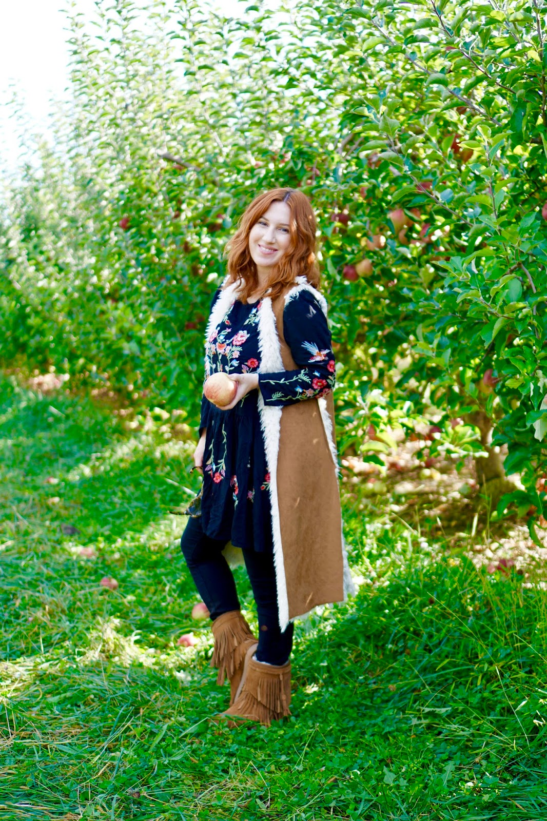 apple picking outfit