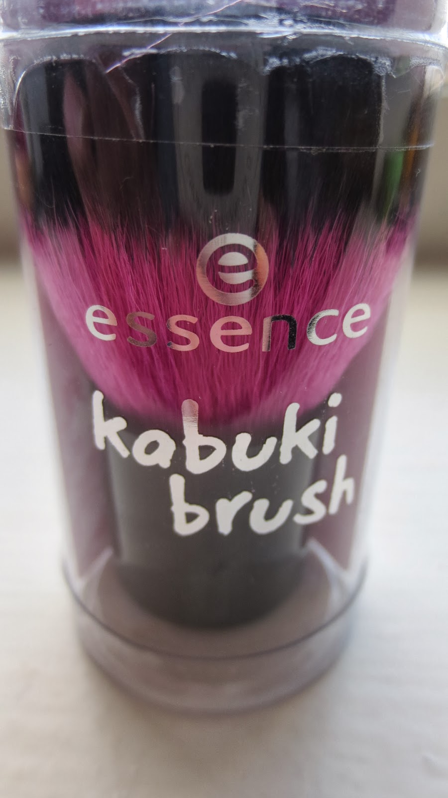 Annechiens Budget Beauty Essence Kabuki Brush
