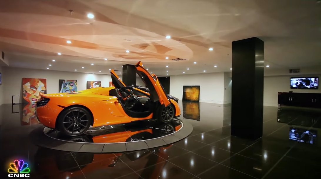 66 Interior Design Photos vs. Michael Jordan's Chicago & Bel Air Mega-Mansions Tour | Secret Lives of The Super Rich
