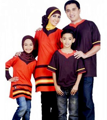 Contoh Baju Kaos Muslim Family Gathering Modern Contoh Baju Kaos Muslim Family Gathering Modern