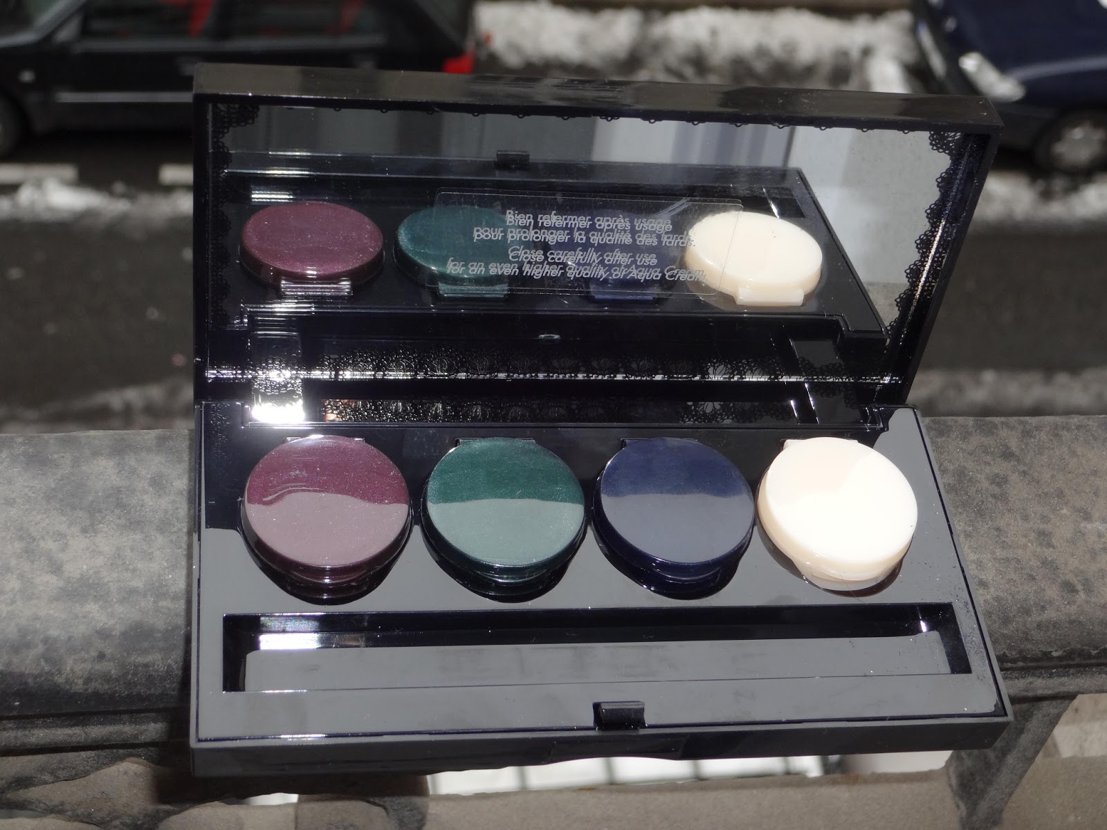 Journal d'une beauty paresseuse Le retour du bleu sur les yeux avec la