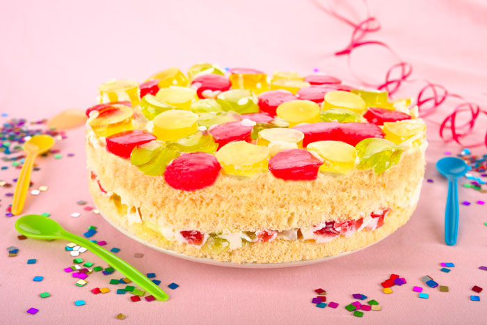 Bunte Confetti- Torte. Edyta Guhl. http://mein-dolcevita.blogspot.de