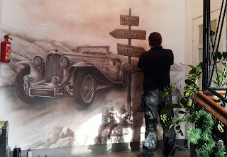 Malowanie samochodu Malowanie samochodu areografem, mural wykonany na ścianie, artystyczne malowanie ścian,