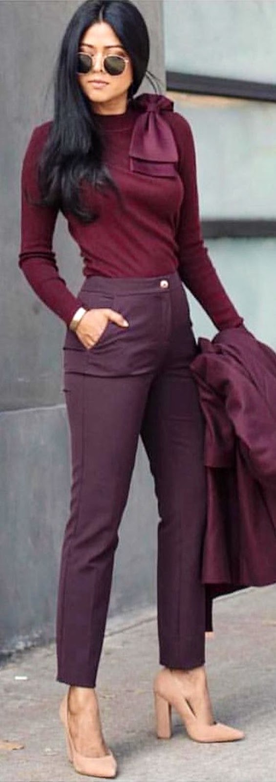 Burgundy look | blouse + pants + heels + blazer